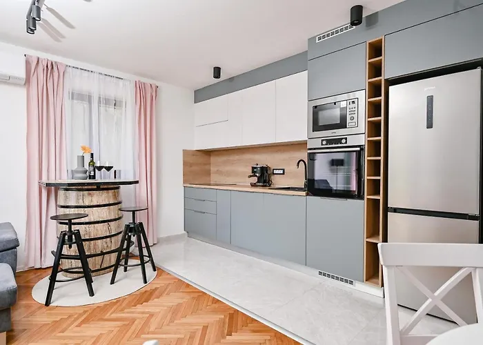 Liori Apartment